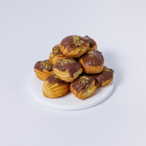 Эклеры с фисташковым кремом чиз